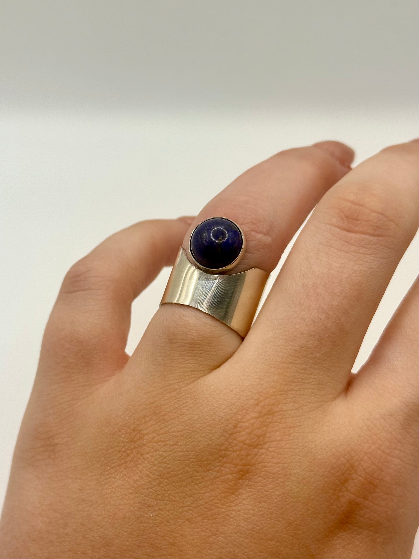 Indigo Orbit Ring - size 5